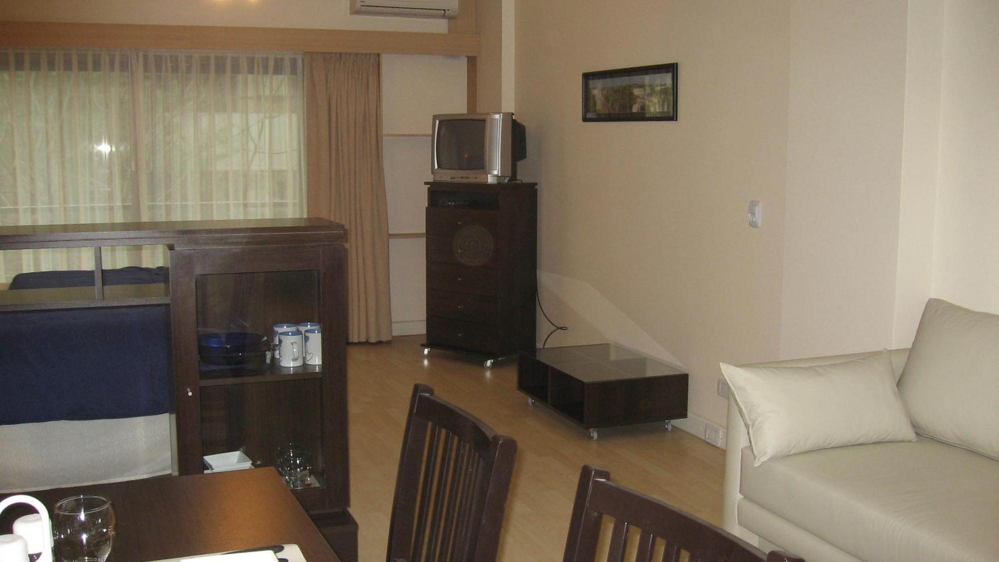 بوينس آيرس Cordoba Suites Recoleta المظهر الخارجي الصورة
